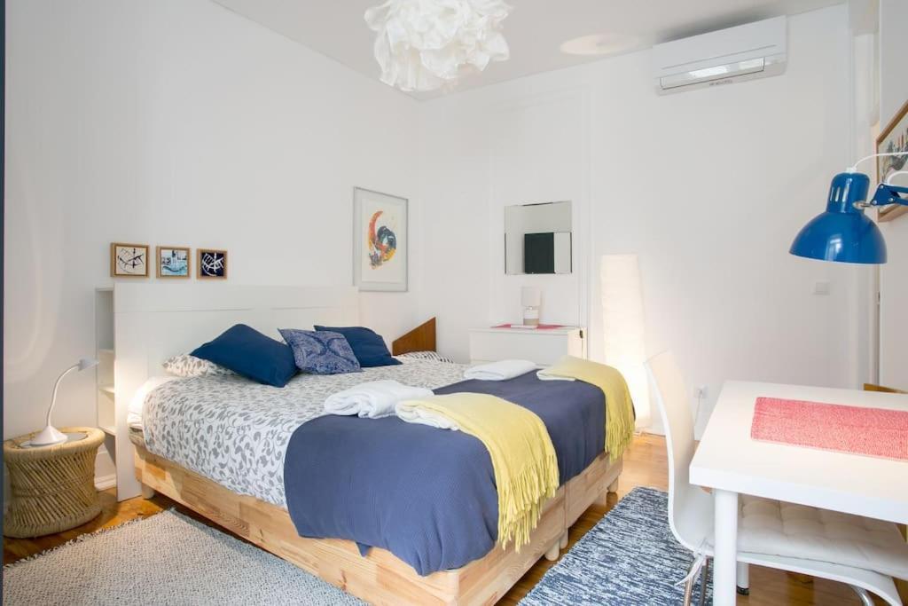 Principe Real Beautiful View 3 Bedrooms Flat! Lisbona Esterno foto