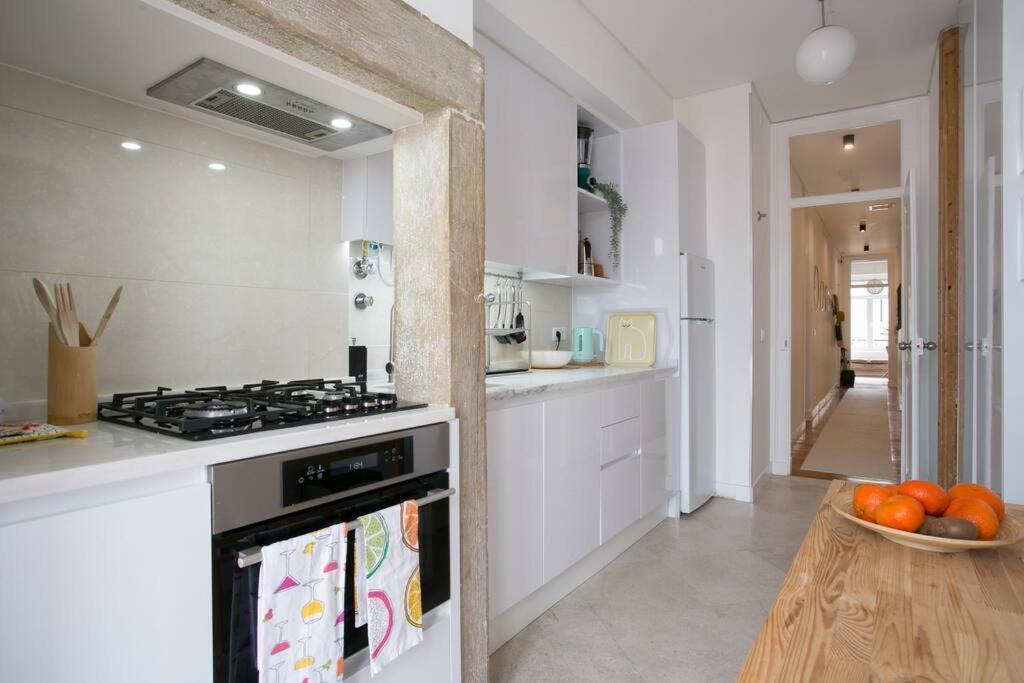 Principe Real Beautiful View 3 Bedrooms Flat! Lisbona Esterno foto